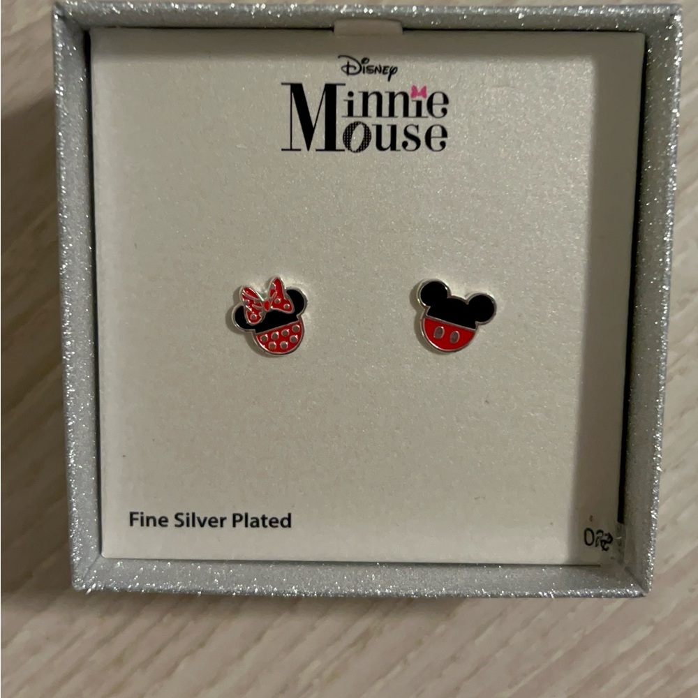 Disney Minnie Mouse Earrings